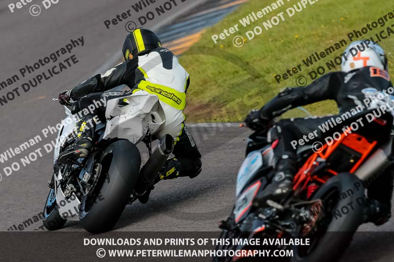 PJM Photography;anglesey no limits trackday;anglesey photographs;anglesey trackday photographs;enduro digital images;event digital images;eventdigitalimages;no limits trackdays;peter wileman photography;racing digital images;trac mon;trackday digital images;trackday photos;ty croes